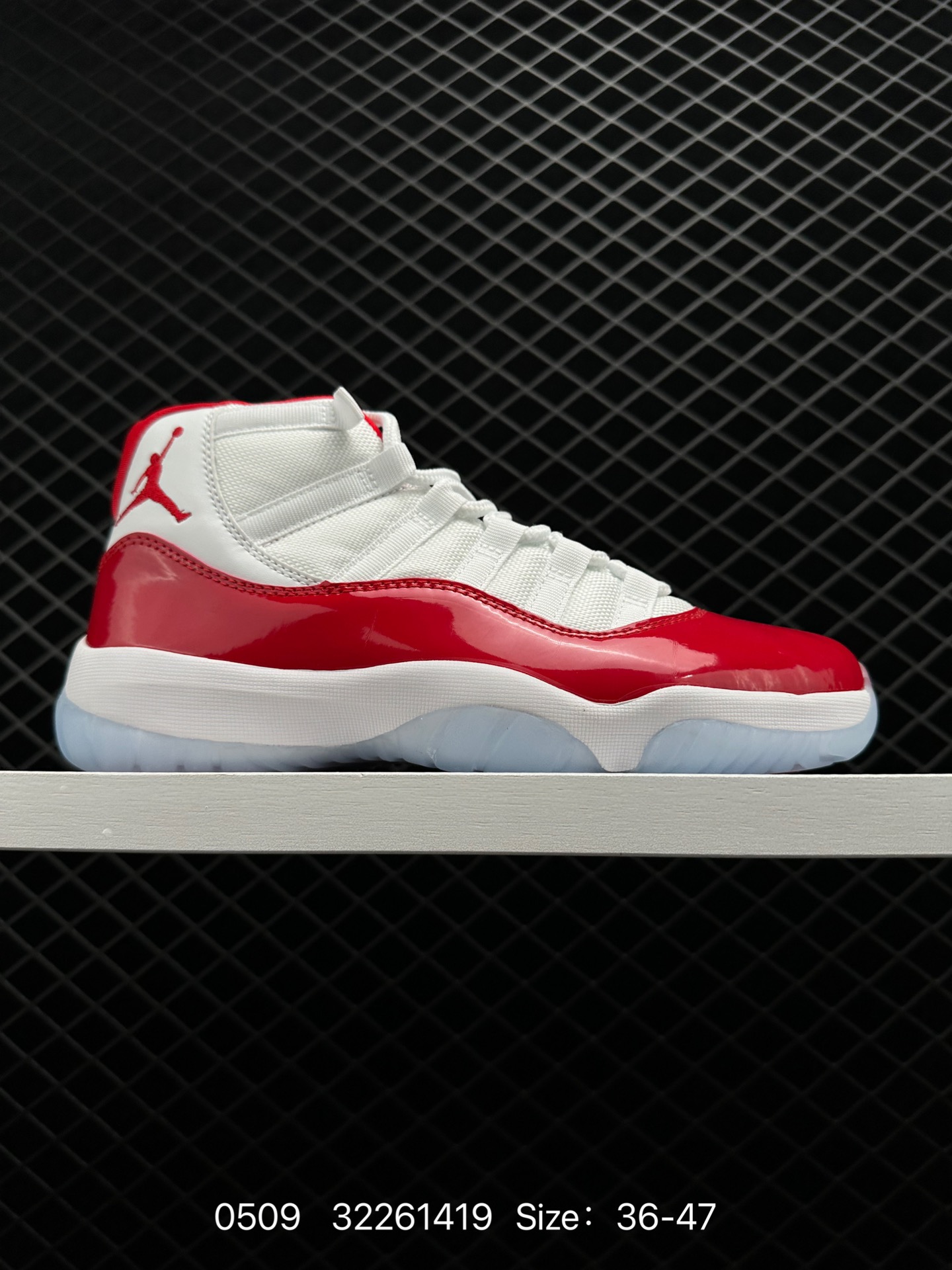 Air Jordan 11 Retro Low 